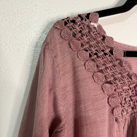 Noelle Boho Mauve Crochet Top. Lg/XL (12-14) - Picture 3 of 9